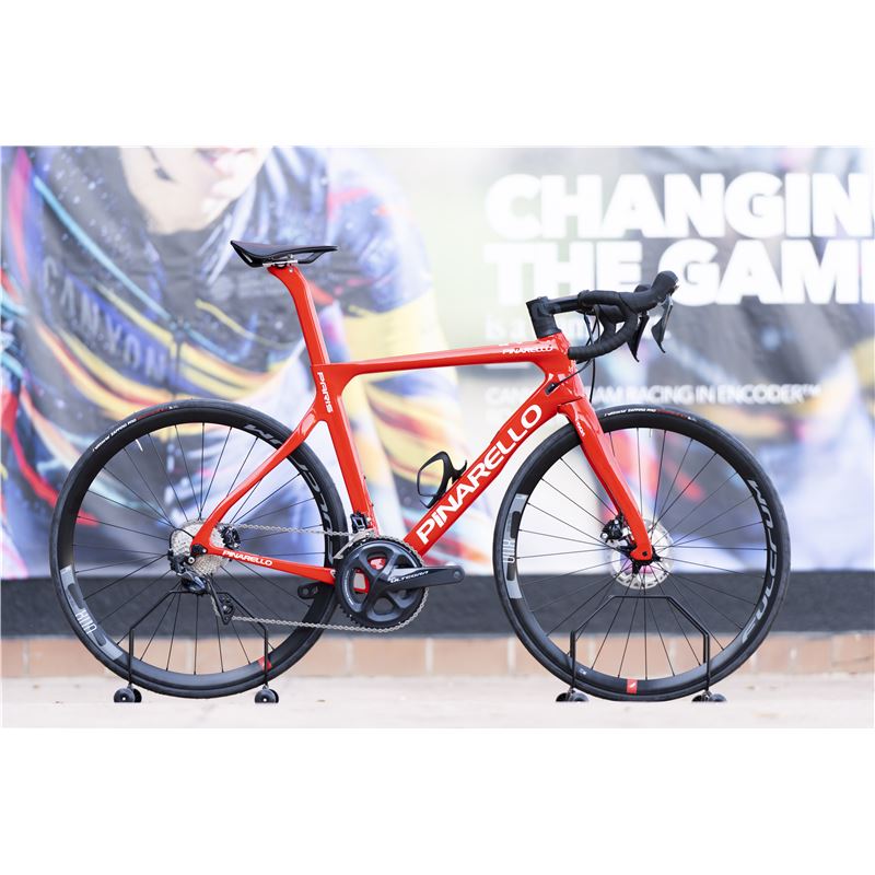 PINARELLO PARIS DISK RED 105 DI2 / FULCRUM RACING 800