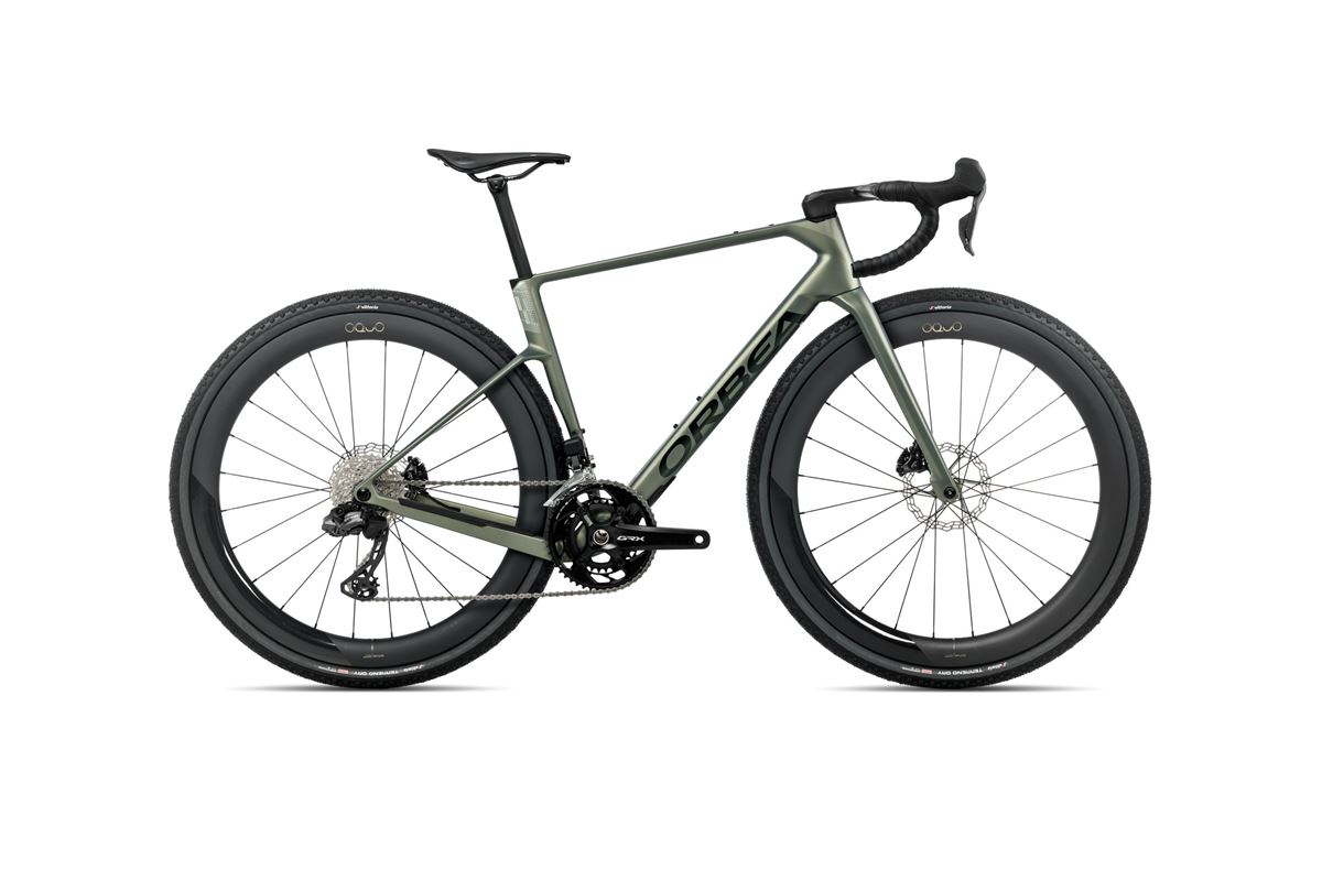 BICICLETA ORBEA TERRA RACE M20ILTD SPACESHIP GREEN (26)