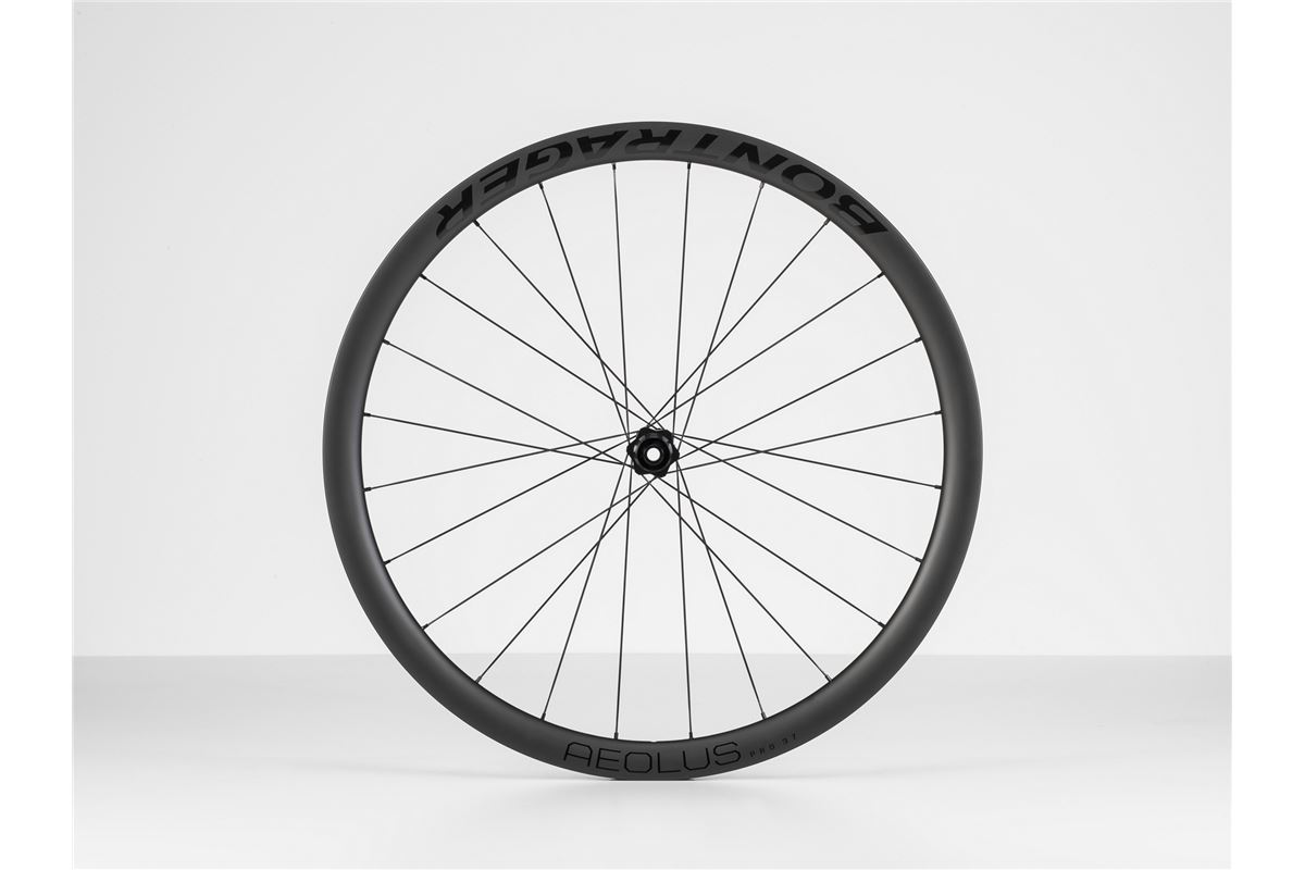 RUEDA TRAS. BONTRAGER AEOLUS PRO 37 TLR D HG 142X12MM 24H