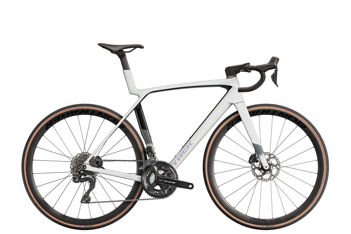 BICICLETA DE CARRETERA TREK MADONE SL 6 GEN 8 WHITE (25)