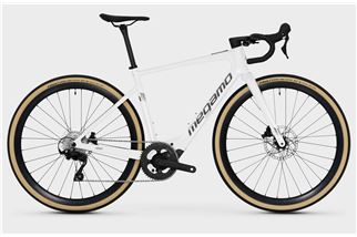 Megamo Upon 20 White M 2027 | Expobikes