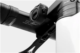Megamo Upon 20 White M 2027 | Expobikes