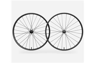 JGO. RUEDAS OQUO MP30 LTD SHIMANO MS BLACK MATT