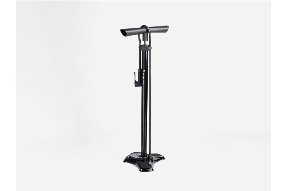 BOMBA DE TALLER CHARGER DE TREK NEGRO | ExpobikeS