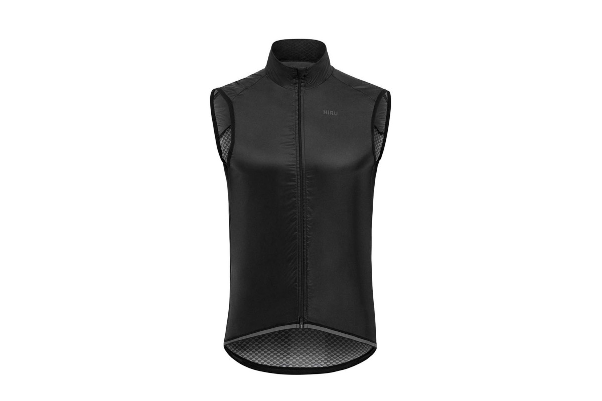 CHALECO CORTAVIENTOS HOMBRE HIRU CORE BLACK